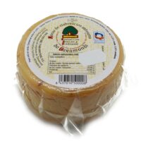 QUESO CON NUECES Y AVELLANAS